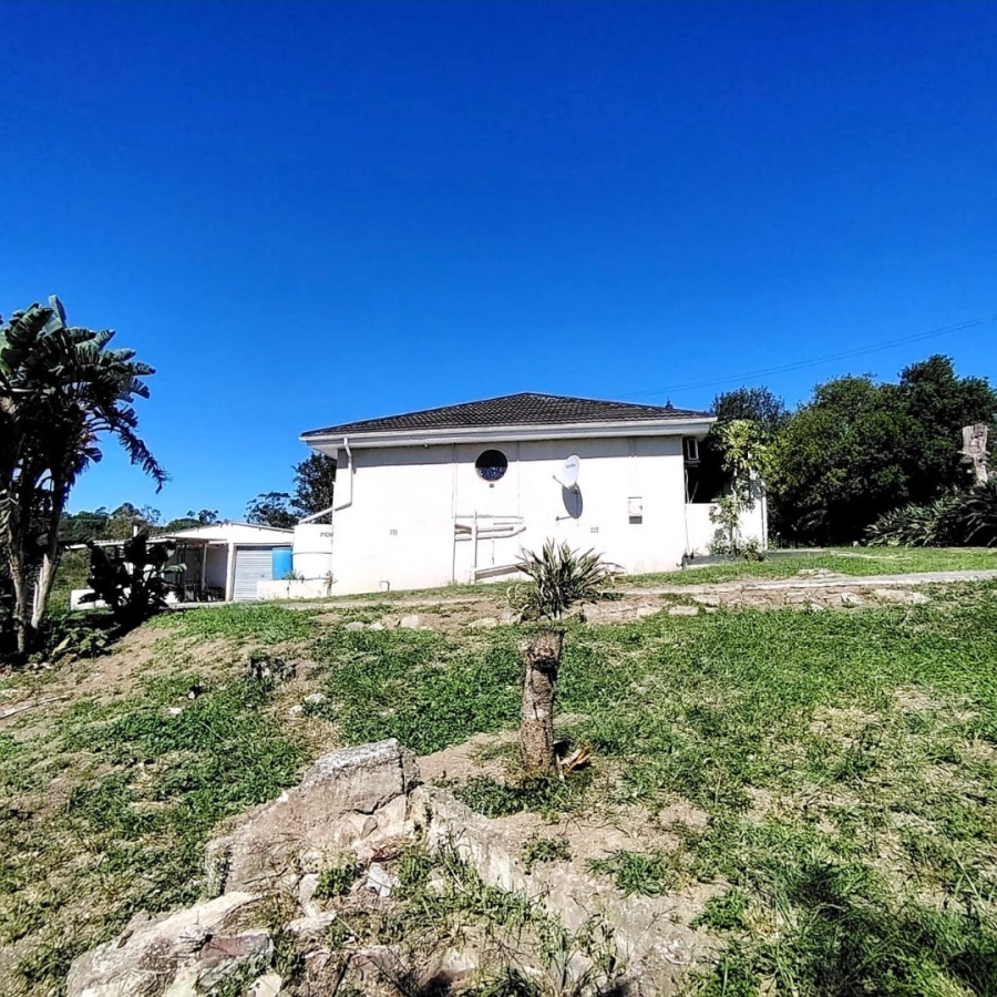 3 Bedroom Property for Sale in Summerpride Eastern Cape